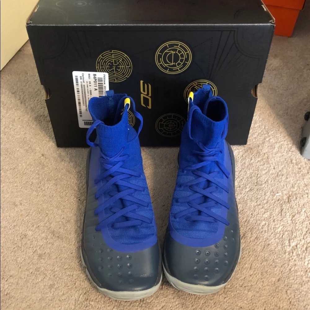 Curry 4 Mid “GSW” (Youth)